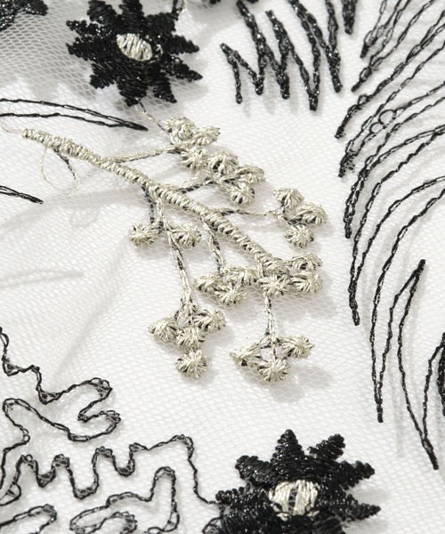 ZAKKA-BOX(ザッカボックス)の「クラッシーレースラップ(バンダナ/スカーフ・レディース・ブラック/ホワイト×ブラック・FREE)」の9枚目の写真