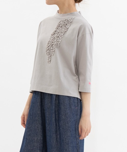 nop de nod(ノップドゥノッド)の「モックネック6分袖フリルTシャツ(Tシャツ/カットソー・レディース・ブラック/ダークグレー/オフホワイト/ライトグレー・3)」の22枚目の写真