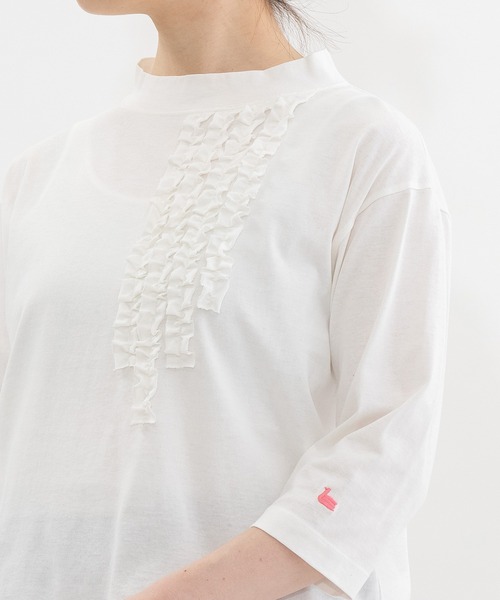 nop de nod(ノップドゥノッド)の「モックネック6分袖フリルTシャツ(Tシャツ/カットソー・レディース・ブラック/ダークグレー/オフホワイト/ライトグレー・3)」の21枚目の写真