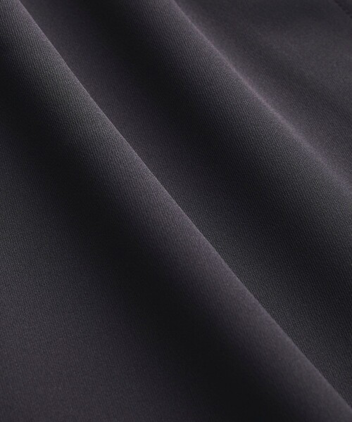 UNITED TOKYO（ユナイテッドトウキョウ）の「【新作】Three Weave 2way スタンドコート　｜2WAY仕様/スタンドカラー/チェスター /軽量/ストレッチ/防シワ/ 静電気防止/オフィスカジュアル/通勤/ベルト付き（ダウンジャケット/コート・メンズ・ブラック/ダークグレー・1/2）」の7枚目の写真