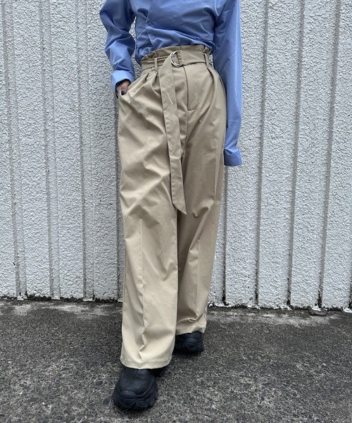 merrylatte(メリーラテ)の「TWILL WIDE PANTS【IROHANI】(スラックス・レディース・ベージュ/ブラック・FREE)」の4枚目の写真