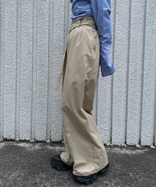 merrylatte(メリーラテ)の「TWILL WIDE PANTS【IROHANI】(スラックス・レディース・ベージュ/ブラック・FREE)」の8枚目の写真