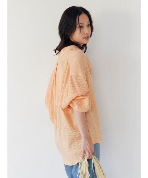 Ungrid(アングリッド)の「楊柳ビッグルーズシャツ(シャツ/ブラウス・レディース・グリーン/オレンジ/オフホワイト・FREE)」の9枚目の写真