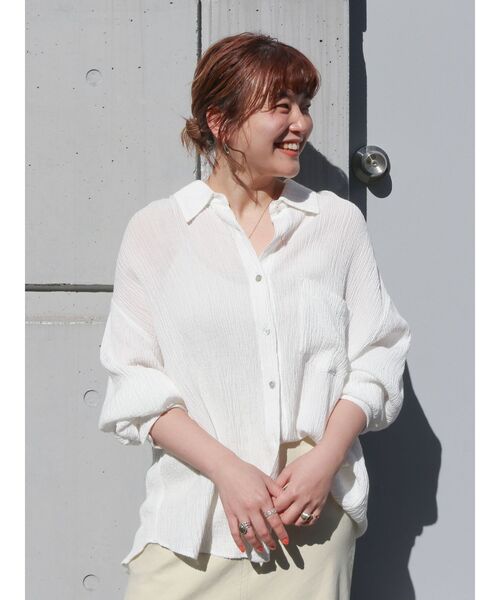 Ungrid(アングリッド)の「楊柳ビッグルーズシャツ(シャツ/ブラウス・レディース・グリーン/オレンジ/オフホワイト・FREE)」の15枚目の写真