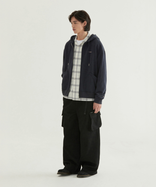 COVERNAT（カバーナット）の「ワイドカーゴスウェットパンツブラック（その他パンツ・メンズ・その他・SMALL/X-LARGE/LARGE/MEDIUM）」の5枚目の写真