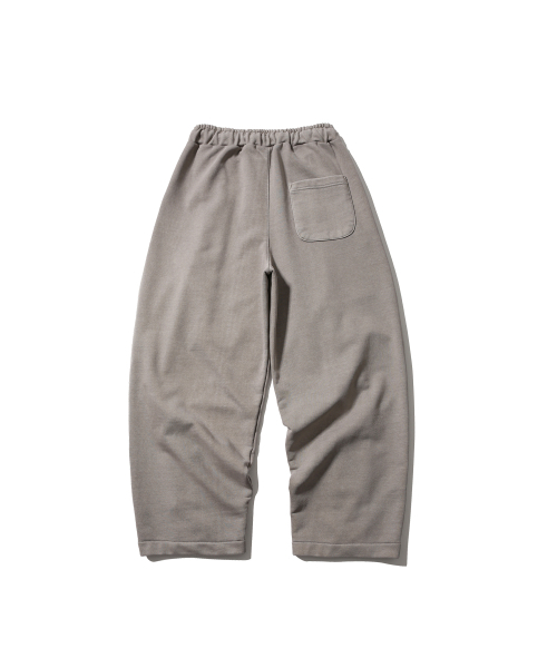 ANGLAN(アングラン)の「Valley Tuck Sweat Balloon Pants - Washed Beige(スウェットパンツ・メンズ・その他・1/2)」の2枚目の写真