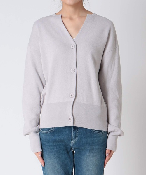 Jines（ジネス）の「キーネックリラックスカーディガン（カーディガン/ボレロ・レディース・ブルー/ネイビー/グレー/ホワイト/ブラック・38）」の21枚目の写真