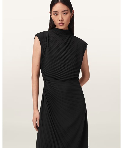 ALLSAINTS(オールセインツ)の「RAYANNA PLEATED MIDI DRESS | RAYANNA プリーツ ミディ ドレス・ワンピース(ワンピース・レディース・ブラック・8/6/4/10)」の3枚目の写真
