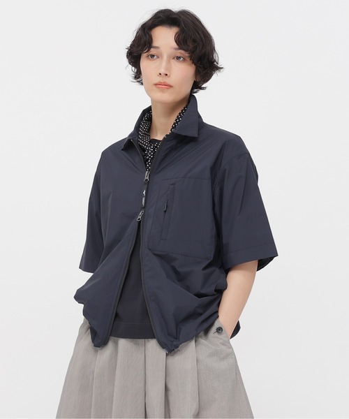 MARGARET HOWELL（マーガレットハウエル）の「WATER REPELLENT LIGHTWEIGHT NY（Tシャツ/カットソー・レディース・ブラック/ライトグレー・2/1）」の4枚目の写真