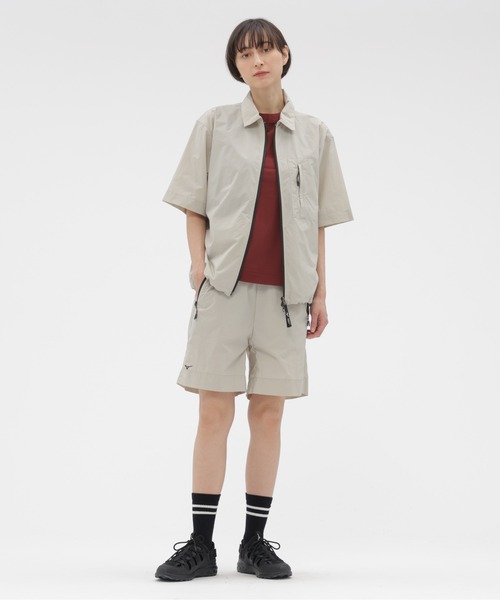 MARGARET HOWELL（マーガレットハウエル）の「WATER REPELLENT LIGHTWEIGHT NY（Tシャツ/カットソー・レディース・ブラック/ライトグレー・2/1）」の8枚目の写真