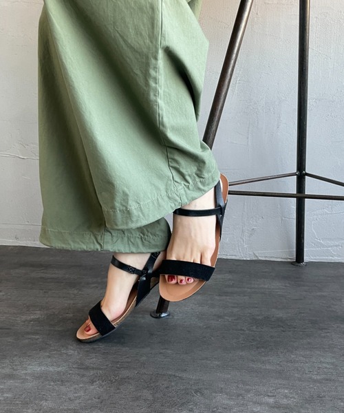 PLAKTON（プラクトン）の「【WEB先行予約】[PLAKTON/プラクトン] 別注 アンクルストラップ サンダル（サンダル・レディース・ブラック/シルバー・38/37/36）」の21枚目の写真