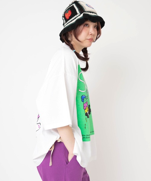 RNA（アールエヌエー）の「M2652 アイスキャラスリットT（Tシャツ/カットソー・レディース・パープル/ブラック/ホワイト・MEDIUM）」の6枚目の写真