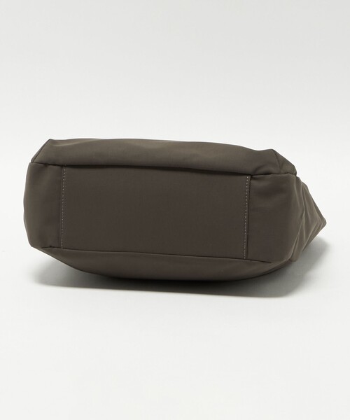 green label relaxing（グリーンレーベルリラクシング）の「【WEB限定】マット リップストップ ショルダーバッグ -撥水-（トートバッグ・メンズ・ダークブラウン/ブラック・FREE）」の10枚目の写真