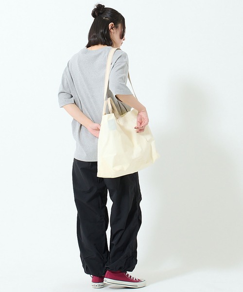 KELTY(ケルティ)の「KELTY MINI LOGO S/S T-SHIRT(Tシャツ/カットソー・メンズ・ホワイト/ブラック/グレー・L/M/XL)」の4枚目の写真