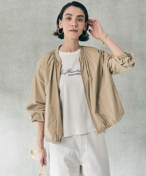 UNFILO(アンフィーロ)の「【平均レビュー4.6★】BEAUTY FORM-T cotton ロゴ ハーフスリーブ Tシャツ(Tシャツ/カットソー・レディース・グレー系1/ネイビー系1/スカイブルー系1/ベージュ系1/ホワイト系1/ライトグレー系1/ダークブラウン系2/ベージュ系2/ホワイト系2/黄土色系・SMALL/LARGE/MEDIUM)」の22枚目の写真