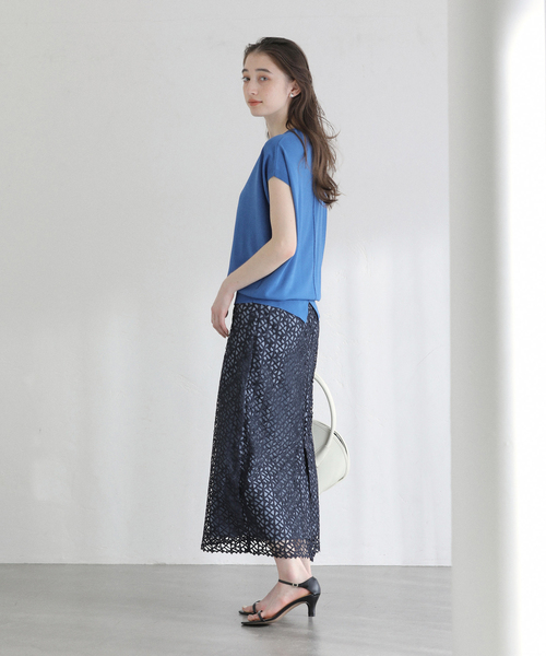La TOTALITE(ラトータリテ)の「【洗える】接触冷感ウォッシャブルフレンチプルオーバー(ニット/セーター・レディース・ブラック/ベージュ/ホワイト/ブルー系その他・FREE)」の7枚目の写真