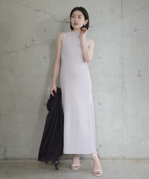 anuans（アニュアンス）の「【XSサイズあり】セミマーメイドニットワンピース（ワンピース・レディース・ネイビー/ラベンダー/ホワイト系その他/ブラウン/ブルー・X-SMALL/SMALL/MEDIUM）」の5枚目の写真