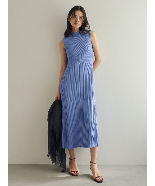 anuans（アニュアンス）の「【XSサイズあり】セミマーメイドニットワンピース（ワンピース・レディース・ネイビー/ラベンダー/ホワイト系その他/ブラウン/ブルー・X-SMALL/SMALL/MEDIUM）」の4枚目の写真