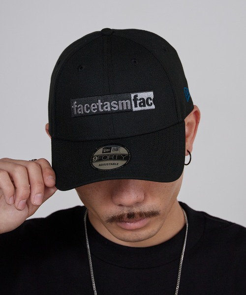 FACETASM(ファセッタズム)の「FACETASM/ファセッタズム × NEW ERA/ニューエラ LOGO CAP 9FORTY カーブバイザー ロゴ刺繍キャップ 2026年春夏(キャップ・メンズ・ブラック・FREE)」の11枚目の写真