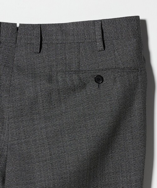 UNITED ARROWS(ユナイテッドアローズ)の「ハウンドトゥース 1プリーツ スラックス R-MODEL(スラックス・メンズ・ダークグレー・48/46/50/44)」の8枚目の写真