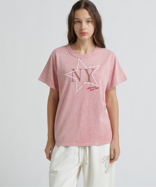 AVIREX（アヴィレックス）の「《直営店限定》FADE WASH T‐SHIRT WITH STAR EMBROIDERY（Tシャツ/カットソー・レディース・オフホワイト/ピンク/チャコールグレー・F）」の4枚目の写真