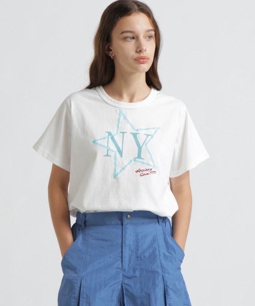 AVIREX（アヴィレックス）の「《直営店限定》FADE WASH T‐SHIRT WITH STAR EMBROIDERY（Tシャツ/カットソー・レディース・オフホワイト/ピンク/チャコールグレー・F）」の7枚目の写真