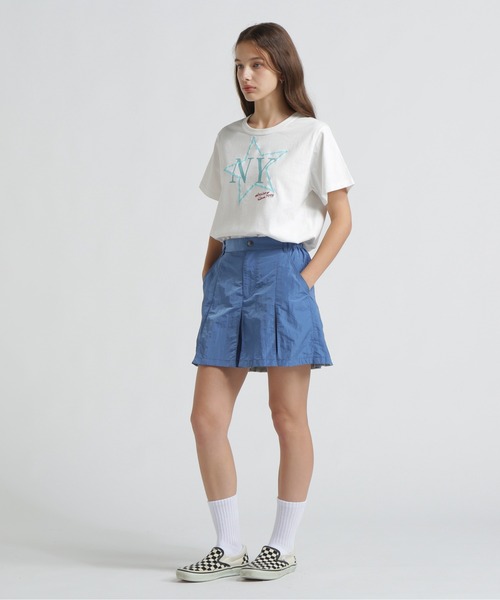 AVIREX（アヴィレックス）の「《直営店限定》FADE WASH T‐SHIRT WITH STAR EMBROIDERY（Tシャツ/カットソー・レディース・オフホワイト/ピンク/チャコールグレー・F）」の9枚目の写真