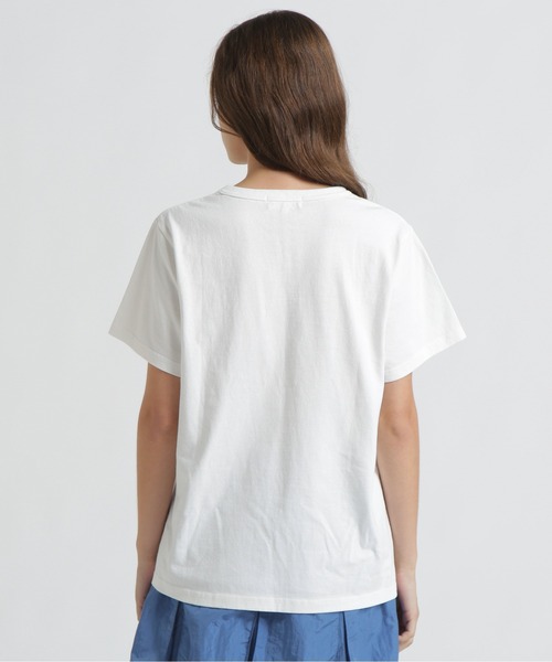 AVIREX（アヴィレックス）の「《直営店限定》FADE WASH T‐SHIRT WITH STAR EMBROIDERY（Tシャツ/カットソー・レディース・オフホワイト/ピンク/チャコールグレー・F）」の11枚目の写真
