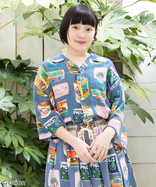 ScoLar（スカラー）の「161682：orion×ScoLar トロピカルポップ缶総柄シャツ（シャツ/ブラウス・レディース・ブルー/オフホワイト・L/M）」の4枚目の写真