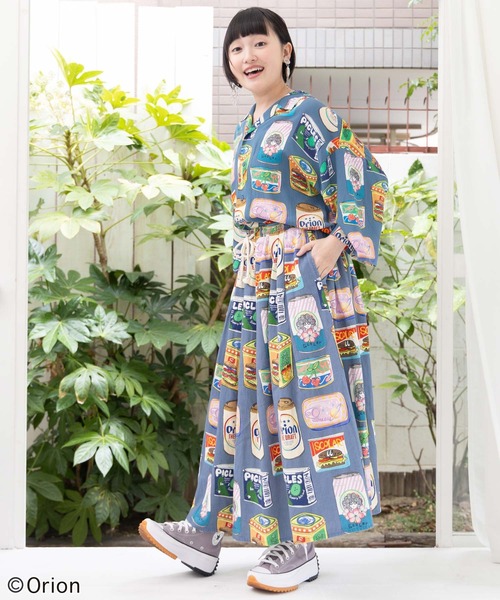 ScoLar（スカラー）の「161682：orion×ScoLar トロピカルポップ缶総柄シャツ（シャツ/ブラウス・レディース・ブルー/オフホワイト・L/M）」の5枚目の写真