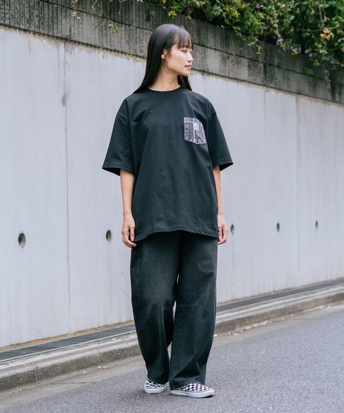 BEN DAVIS(ベンデイビス)の「【BEN DAVIS/ベンデイビス】【デニムポケットが主役】デニムポケット Tシャツ 古着加工 綿100% ワンポイント(Tシャツ/カットソー・メンズ・ブラック/ホワイト・LARGE/MEDIUM/SMALL/X-LARGE)」の14枚目の写真