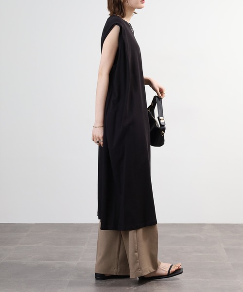 BRODIAEA(ブローディア)の「BRODIAEA ノースリーブカットソーワンピース(ワンピース・レディース・ブラック/サックスブルー/カーキ/ブルー・40)」の9枚目の写真