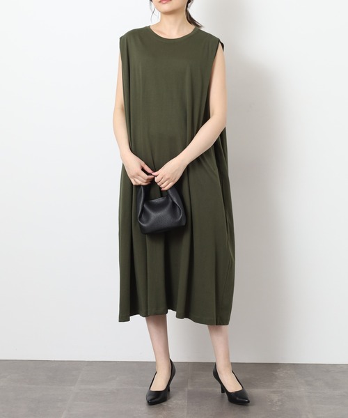 BRODIAEA(ブローディア)の「BRODIAEA ノースリーブカットソーワンピース(ワンピース・レディース・ブラック/サックスブルー/カーキ/ブルー・40)」の10枚目の写真