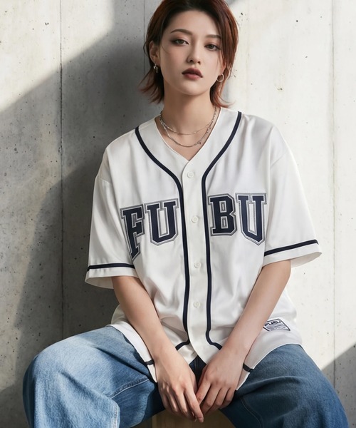 FUBU（ フブ）の「【FUBU/フブ】SATIN BASEBALL SHIRTS/サテン ベースボールシャツ（シャツ/ブラウス・メンズ・ブラック/ホワイト/ライトブルー・XL/M/L）」の4枚目の写真