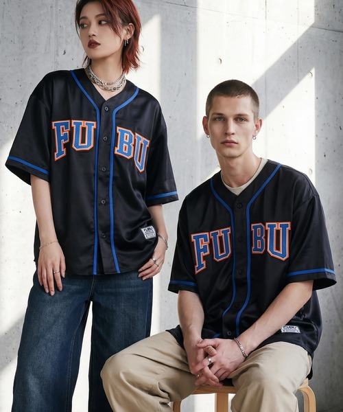 FUBU（ フブ）の「【FUBU/フブ】SATIN BASEBALL SHIRTS/サテン ベースボールシャツ（シャツ/ブラウス・メンズ・ブラック/ホワイト/ライトブルー・XL/M/L）」の7枚目の写真