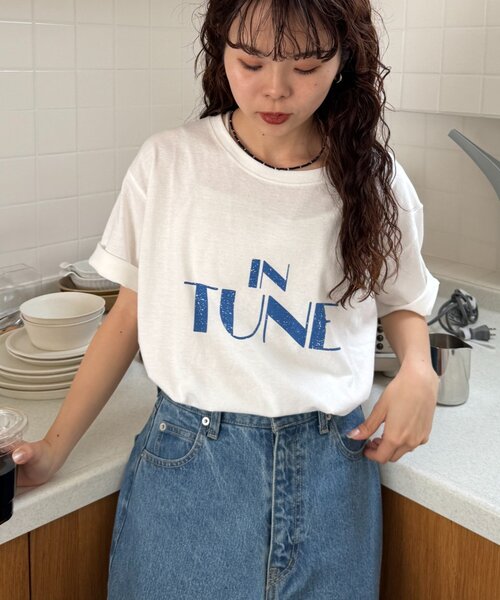 CIAOPANIC TYPY（チャオパニックティピー）の「かすれロゴプリントTee（Tシャツ/カットソー・レディース・イエロー/ホワイト/チャコールグレー・ONE SIZE）」の4枚目の写真