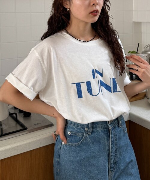 CIAOPANIC TYPY（チャオパニックティピー）の「かすれロゴプリントTee（Tシャツ/カットソー・レディース・イエロー/ホワイト/チャコールグレー・ONE SIZE）」の6枚目の写真