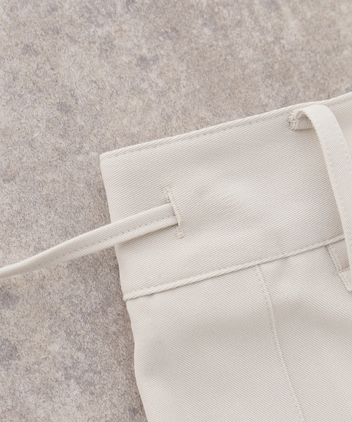 U by SPICK&SPAN（ユーバイスピックアンドスパン）の「le/ル LOW EDGE PLEAT WRAP SKIRT（スカート・レディース・ベージュ・FREE）」の5枚目の写真