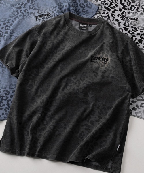 THRASHER(スラッシャー)の「【70】【THRASHER/スラッシャー】ワンポイント刺繍 スプレー加工 レオパード柄 クルーネックTシャツ/裏毛/カットデニム(Tシャツ/カットソー・メンズ・ブラック/ブルー/アッシュグレー・XL/L/M)」の1枚目の写真