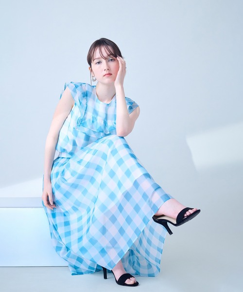 Audie a Muses(オーディアミューズ)の「ビッグギンガムタックスカート(スカート・レディース・ブルー/ブラック・38/42)」の4枚目の写真