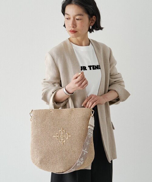 russet(ラシット)の「《WEB限定》スリム2WAYトートバッグ <ナイロンラフィア>(トートバッグ・レディース・ブラック/ダークブラウン/アイボリー/ボルドー・FREE)」の14枚目の写真