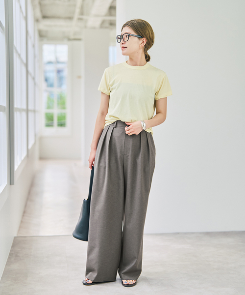 Spick & Span（スピックアンドスパン）の「《セットアップ可》ツイルストレッチタックパンツ（スラックス・レディース・アイボリー/チャコールグレー・36/38）」の9枚目の写真