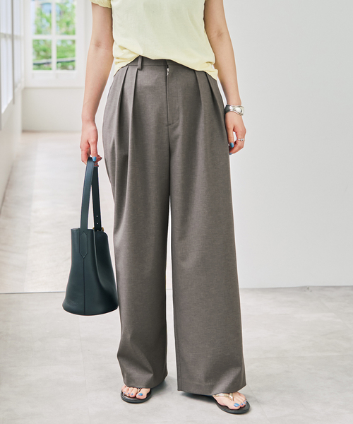 Spick & Span（スピックアンドスパン）の「《セットアップ可》ツイルストレッチタックパンツ（スラックス・レディース・アイボリー/チャコールグレー・36/38）」の14枚目の写真