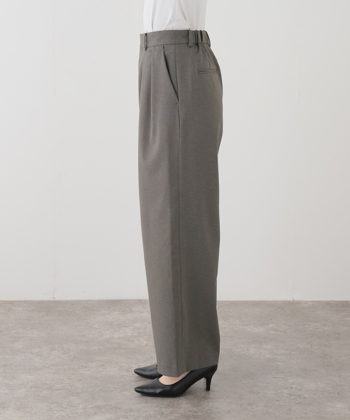 Spick & Span（スピックアンドスパン）の「《セットアップ可》ツイルストレッチタックパンツ（スラックス・レディース・アイボリー/チャコールグレー・36/38）」の7枚目の写真