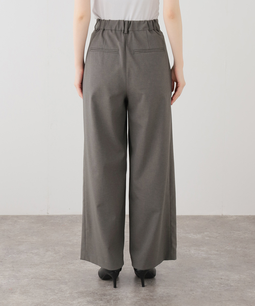Spick & Span（スピックアンドスパン）の「《セットアップ可》ツイルストレッチタックパンツ（スラックス・レディース・アイボリー/チャコールグレー・36/38）」の8枚目の写真
