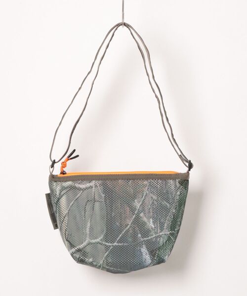WEEKEND(ER)(ウィークエンダー)の「WEEKEND(ER)/ウィークエンダー ショルダーバッグ MESH PRINT BAG 9280001(ショルダーバッグ・メンズ・カモフラージュ・FREE)」の1枚目の写真