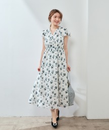 キーネック花柄ワンピース