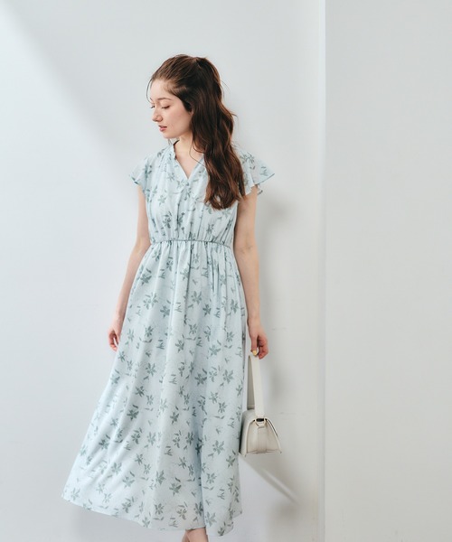 12Twelve Agenda(トゥエルブ アジェンダ)の「キーネック花柄ワンピース(ワンピース・レディース・グリーン/ブラック・M)」の10枚目の写真