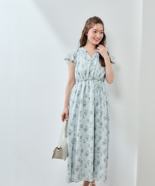 12Twelve Agenda(トゥエルブ アジェンダ)の「キーネック花柄ワンピース(ワンピース・レディース・グリーン/ブラック・M)」の11枚目の写真