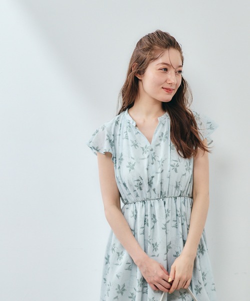 12Twelve Agenda(トゥエルブ アジェンダ)の「キーネック花柄ワンピース(ワンピース・レディース・グリーン/ブラック・M)」の16枚目の写真